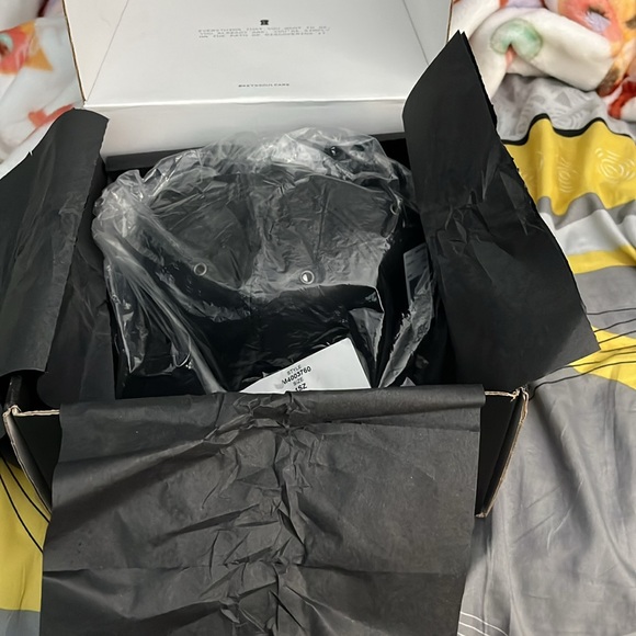 Marc by Marc Jacobs Faux Leather Hat NWT - Picture 8 of 10